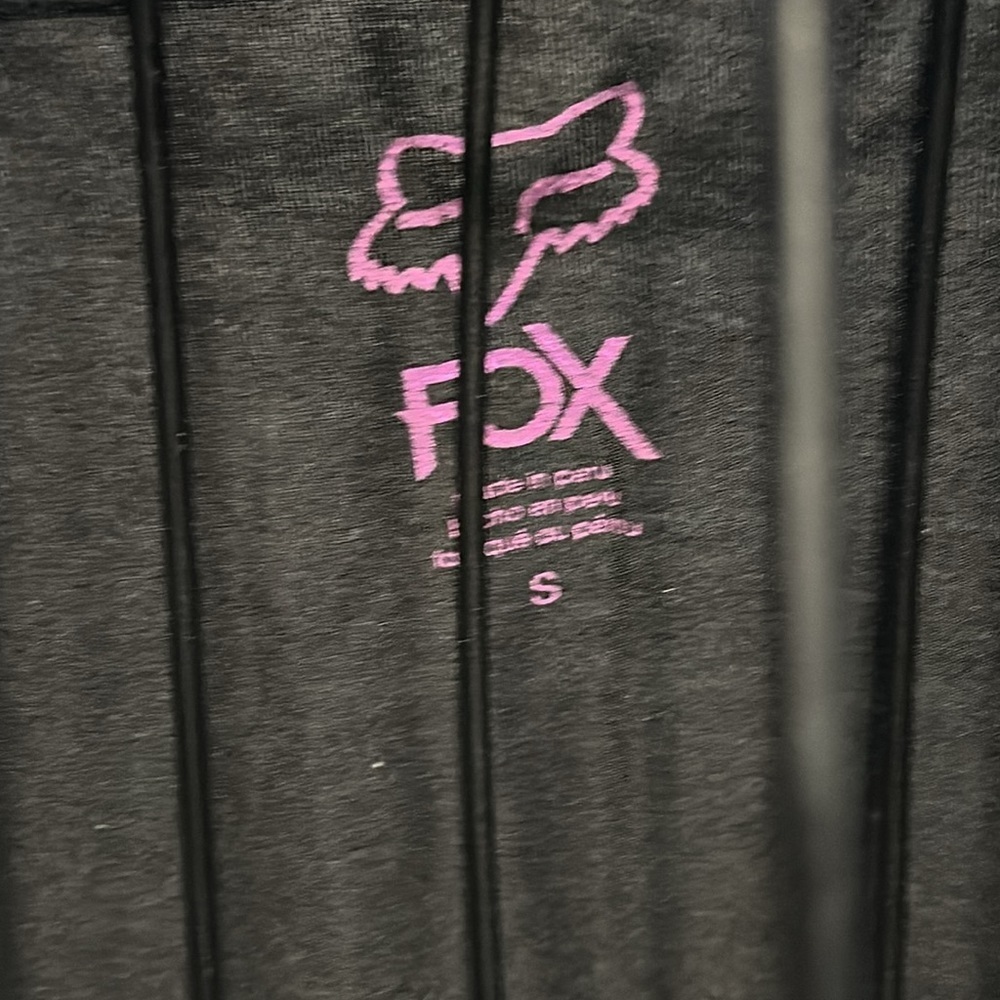 Women fox racing v neck t-shirt​​ - Picture 2 of 6